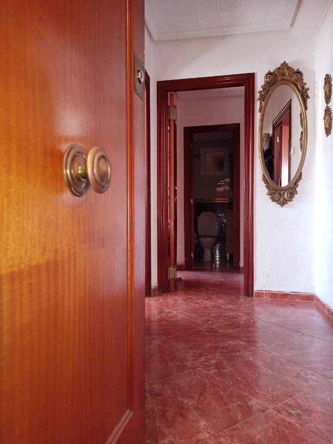 ולנסיה Tourist Room מראה חיצוני תמונה