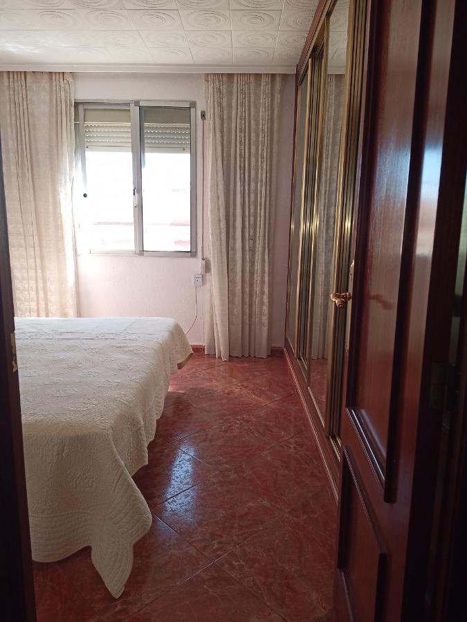 ולנסיה Tourist Room מראה חיצוני תמונה